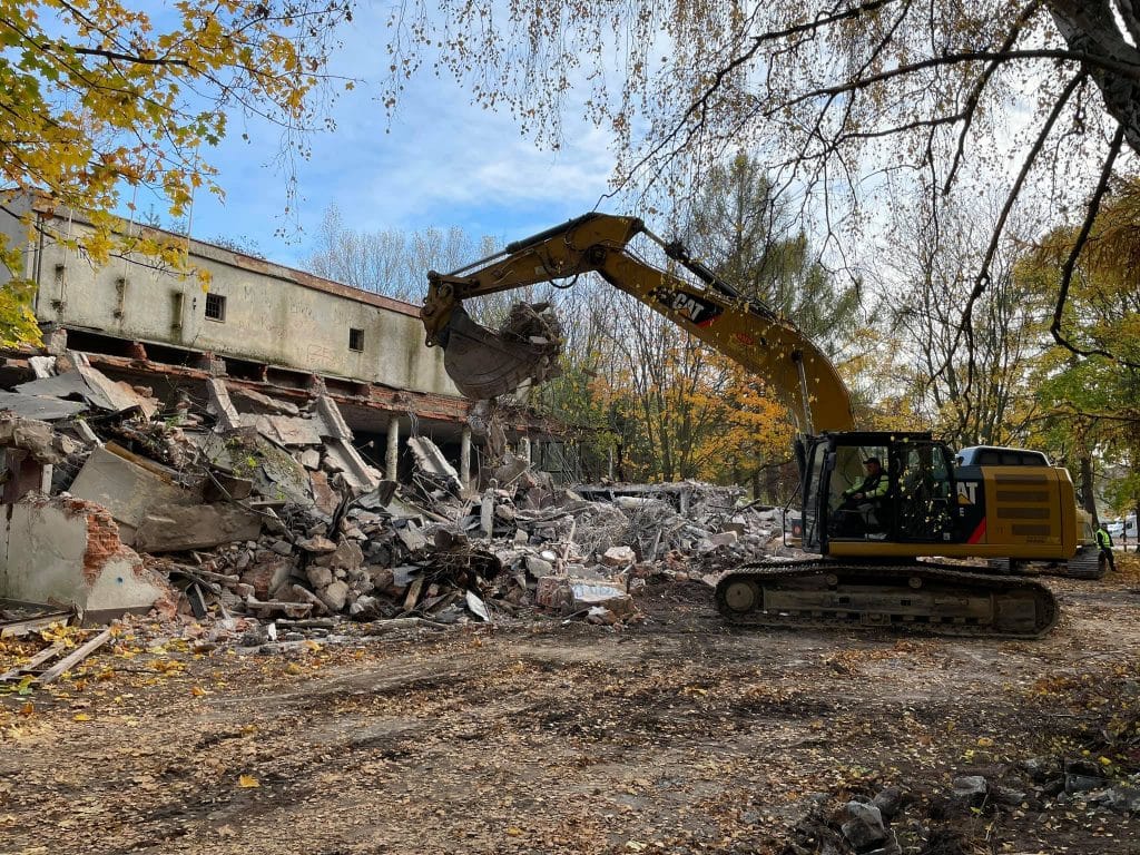 hel kino wicher wyburzanie